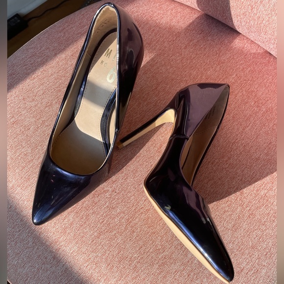Mix No. 6 “dignity” heels in navy - Picture 3 of 5